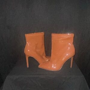cognac/briwn high heel ankle boots